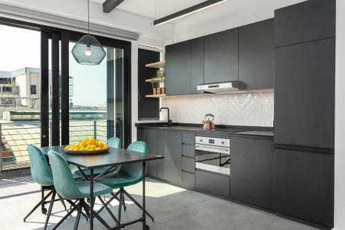 121 Waterkant Apartments