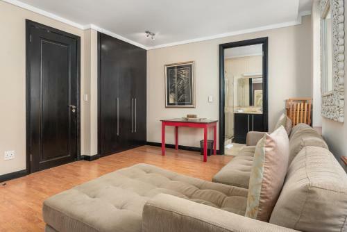 Namaqua House Apartments