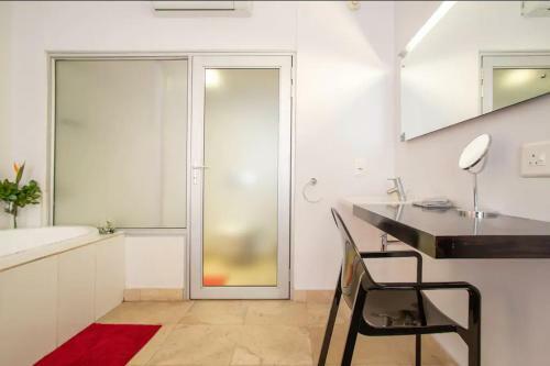 Apartamento Adderley, Fantastic City Centre Pad