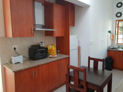 Hostal Fama Lodge Single Rooms