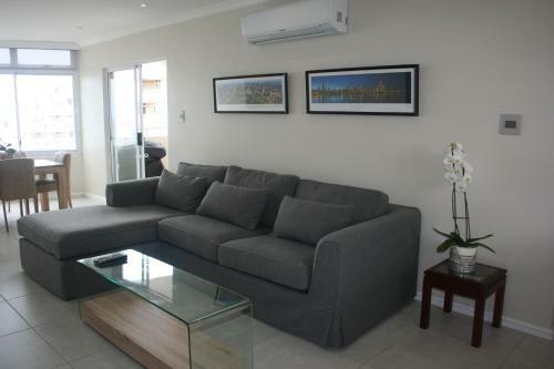 71 Sea Lodge Beachfront Apartment