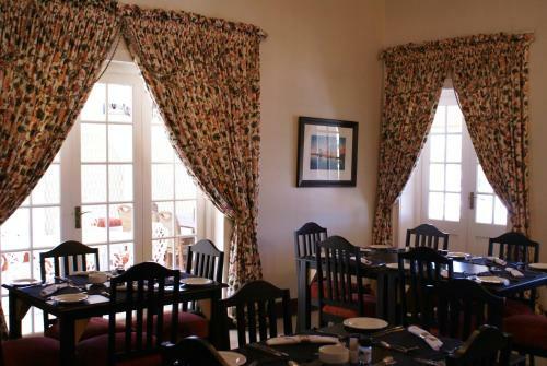 Hostal Albion Manor