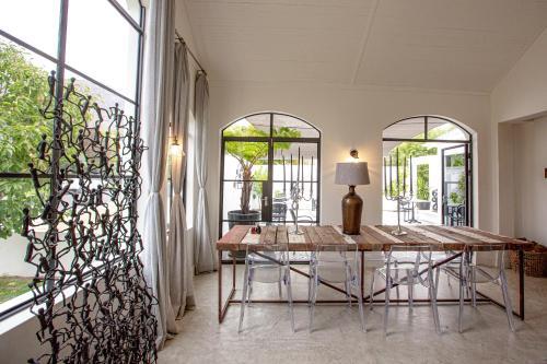 Hostal Franschhoek Maison Du Cap
