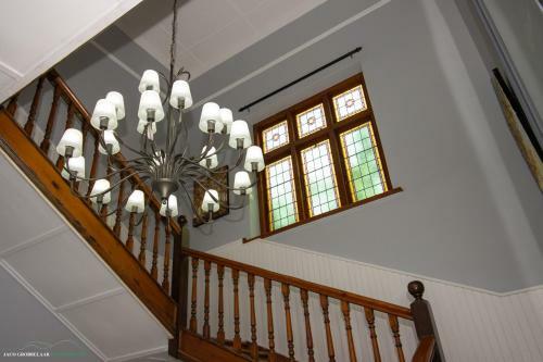 Hostal Dawson Manor Guest House