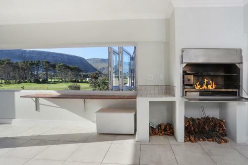 Villa 269 On Main Holiday Home