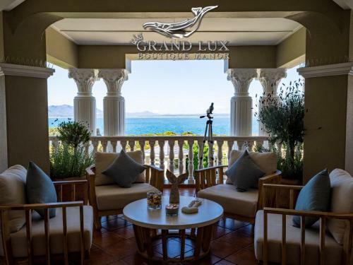 Hotel Grand Lux Boutique Manor