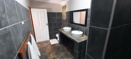 Ezulwini Game Lodge