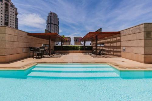 Apartamento Alimama Spaces: The Manson's Raphael