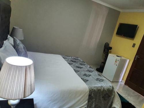 Hotel de Bedford Guest Lodge