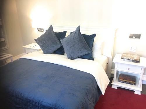 Hotel Rand Club Suites
