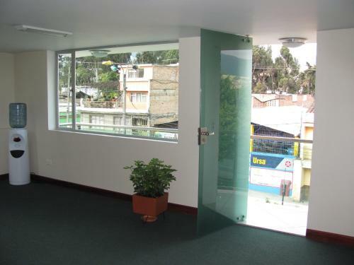 Apartahotel Vincent Suites