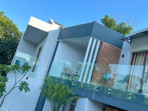 Hostal Amoris Guest House-randburg
