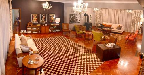 Bed & Breakfast The White House