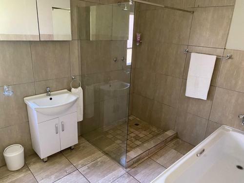 Bed & Breakfast Tamryn Manor Guest House