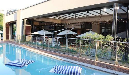 Sandton Skye Apartment Lifestyle