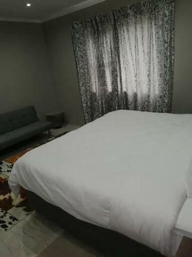 Hostal Agliotti Ht