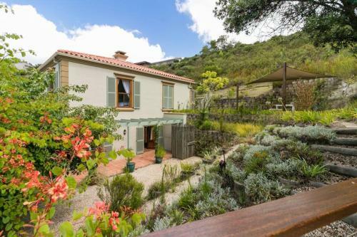 Villa Knysna Tuscan Hideaway- Ef1