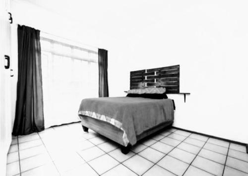 Impeccable 3-bed House In Krugersdorp