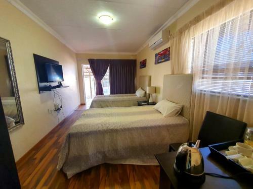 Hostal Tenacity Mafikeng Guesthouse