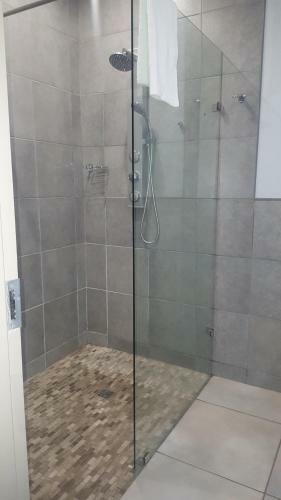 Hostal Luxury Heights Guesthouse