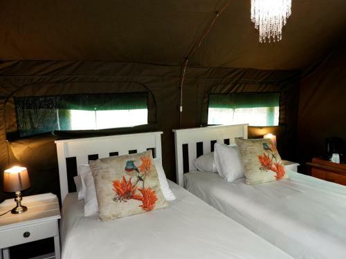 Hostal Schoemanshoek Glamping & Self Catering