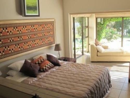 Stunning Cape Peninsula Holiday Villa With Pool