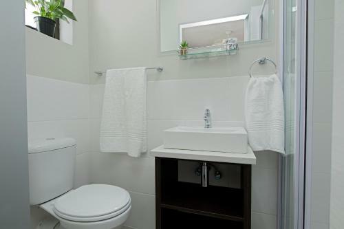 Hostal Royal Palms Guest House
