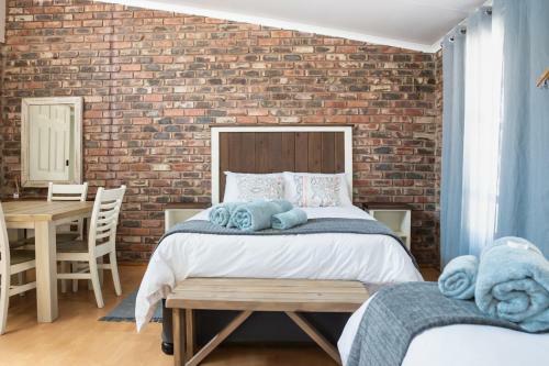 Hostal Opstal Guestfarm