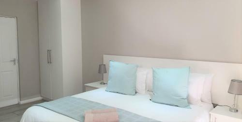 Hostal Kelzane Guesthouse