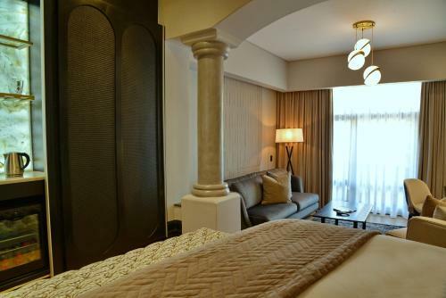 Apogee Boutique Hotel & Spa