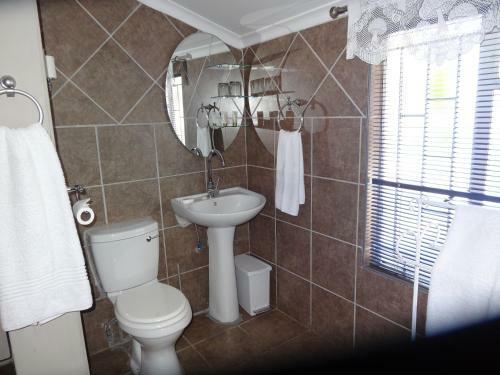 Waterglen Guest Lodge