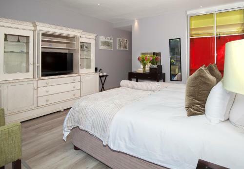 Hostal Magellans Hotel
