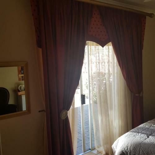 Hostal Jolani 2 Guest House