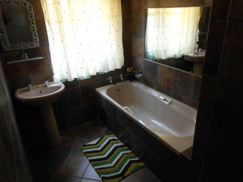 Hostal Safari Guesthouse