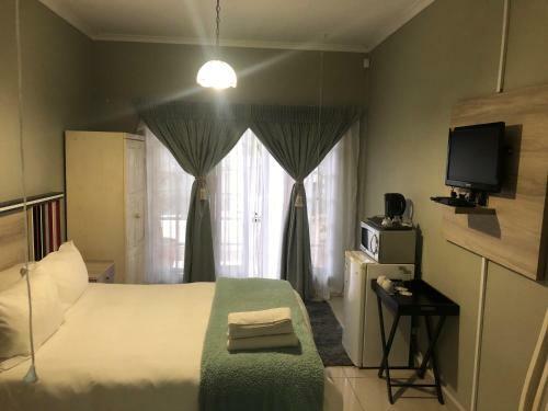 Hostal Ndzuti Guest House