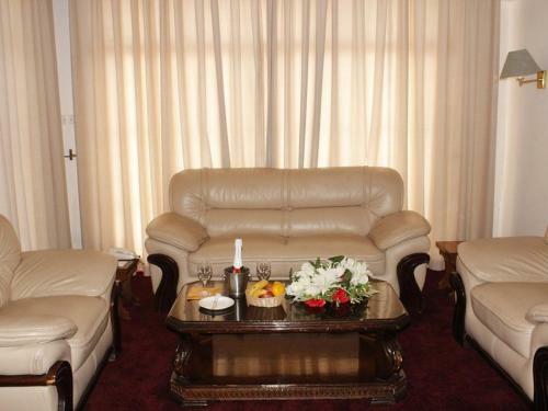 Regency Flamboyant Hotel