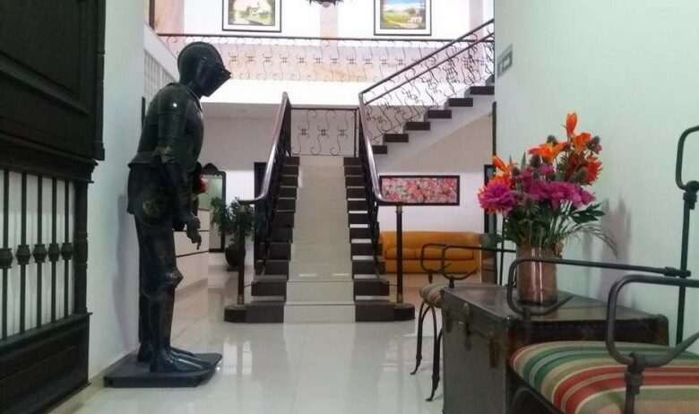Hotel Colonial Plaza