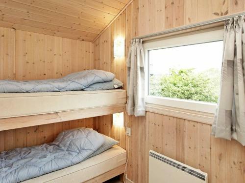 Three-bedroom Holiday Home In Oksb�l 35