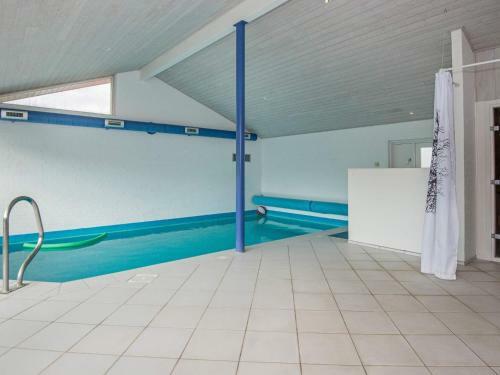 Two-bedroom Holiday Home In Bjert 2