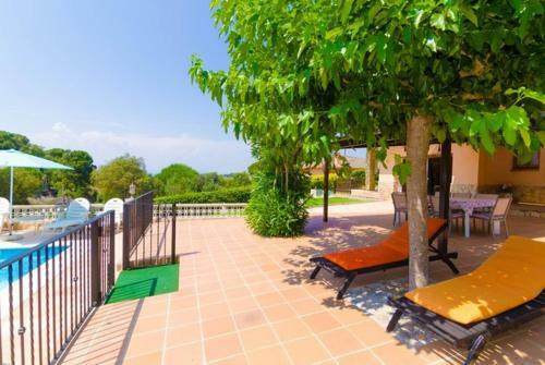 Montbarbat Villa Sleeps 8 Pool Wifi