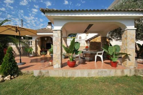 Montbarbat Villa Sleeps 8 Pool Wifi