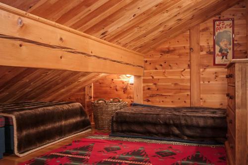 Mussillon Chalet Sleeps 10 Wifi