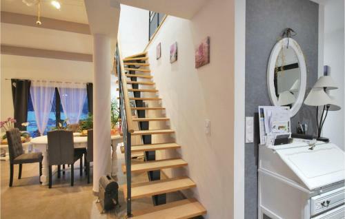 Four-bedroom Holiday Home In Callian