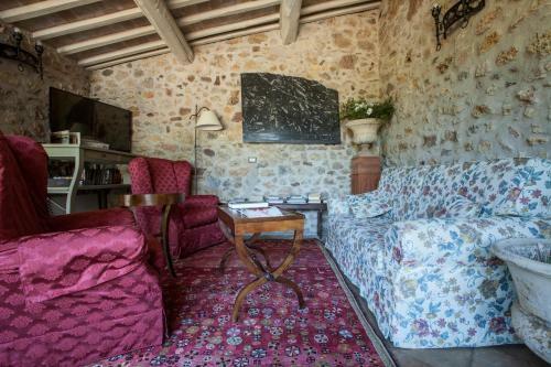 Castello Di Tocchi Villa Sleeps 16 Pool Air Con