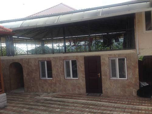Hostal Guesthouse Basla