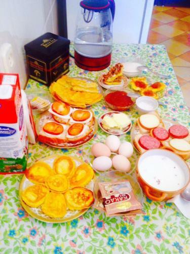 Hostal Guesthouse Basla
