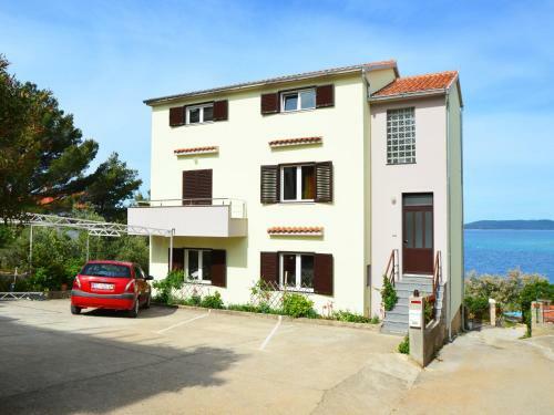 Apartment Iva-2