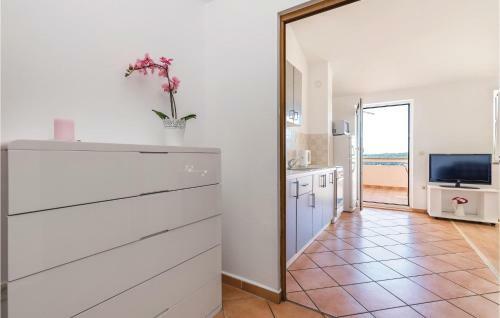 Two-bedroom Apartment In Caska