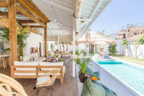 Villa M
