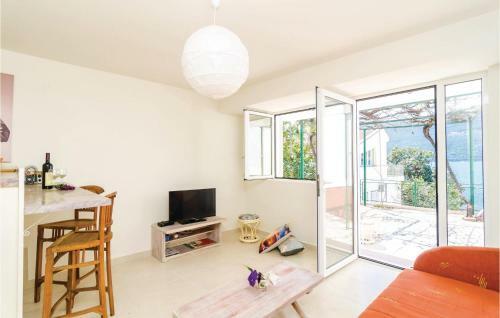 One-bedroom Holiday Home In Topla